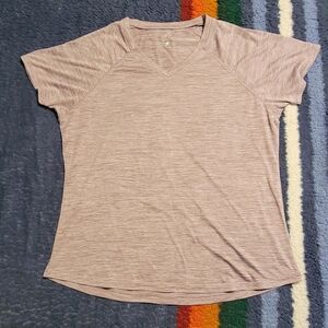 Women's V-neck Tee XL